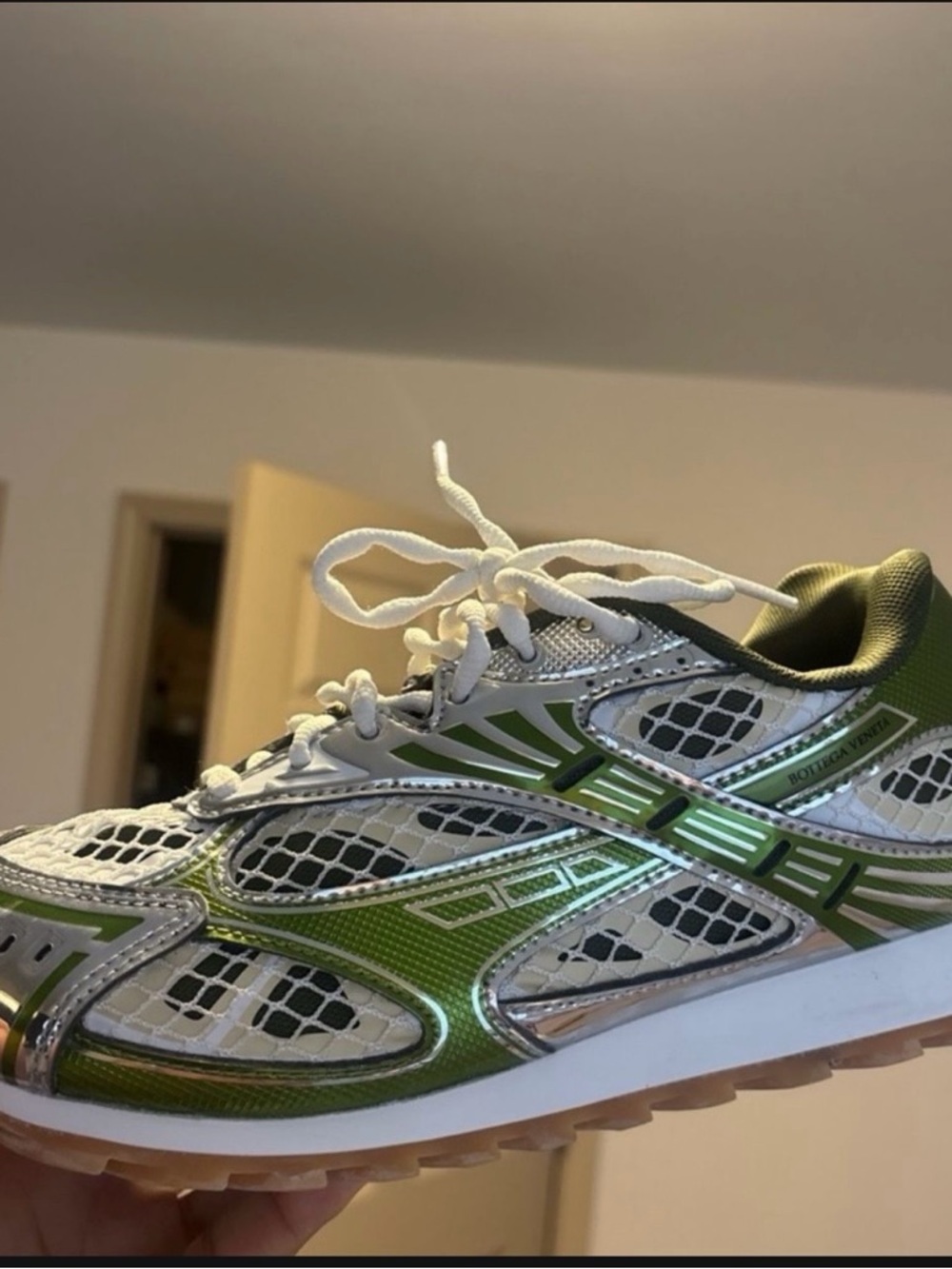 Bottega Sneakers - Picture 3 of 5